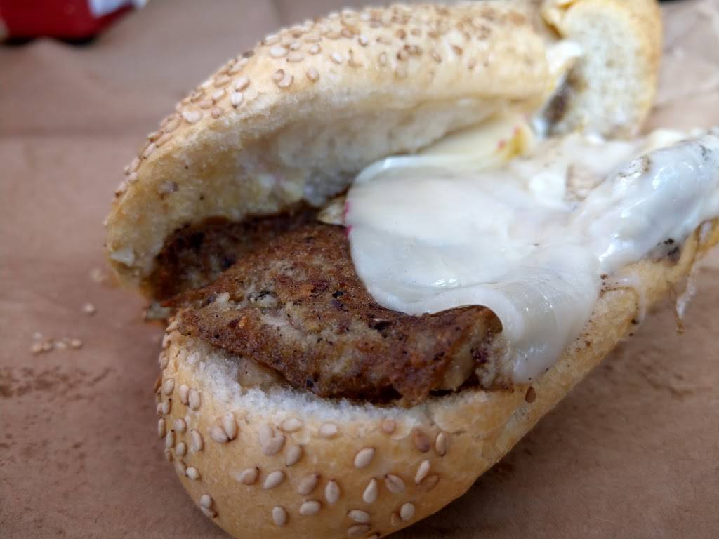 Yous Guys Sandwich Shop | restaurant | 827A Folly Rd, Charleston, SC 29412, USA | 8437790145 OR +1 843-779-0145