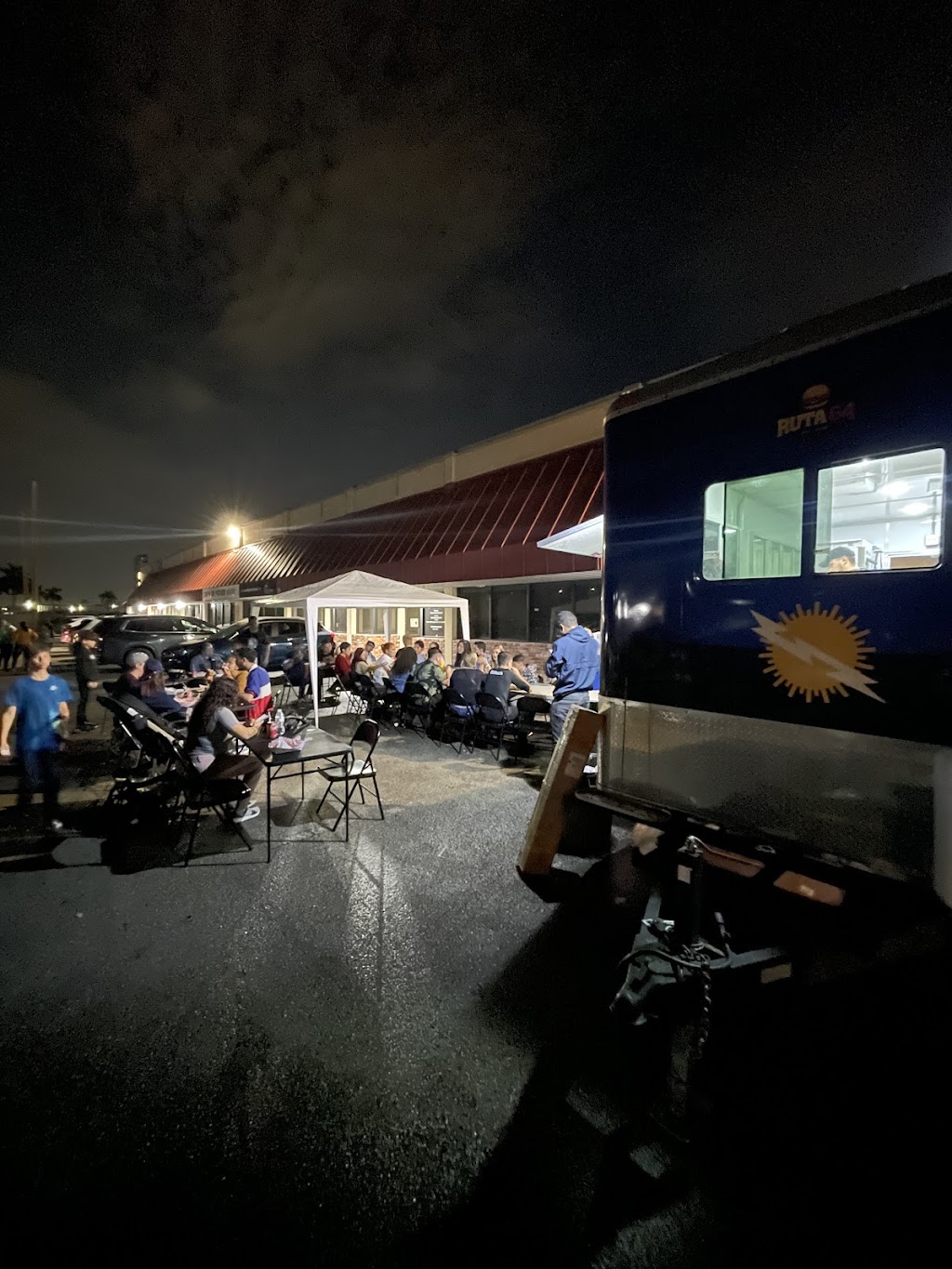 Ruta 64 | restaurant | 6354 NW 82nd Ave, Miami, FL 33166, USA | 7863171460 OR +1 786-317-1460