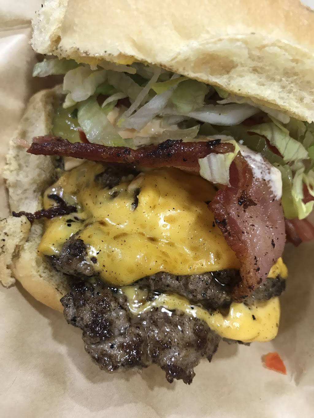 The Backyard Kitchen | restaurant | 973 Avenue H, Poteet, TX 78065, USA | 8303999639 OR +1 830-399-9639