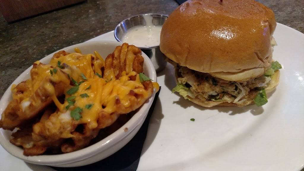 Tommy Joes | restaurant | 7940 Norfolk Ave, Bethesda, MD 20814, USA | 3016543801 OR +1 301-654-3801