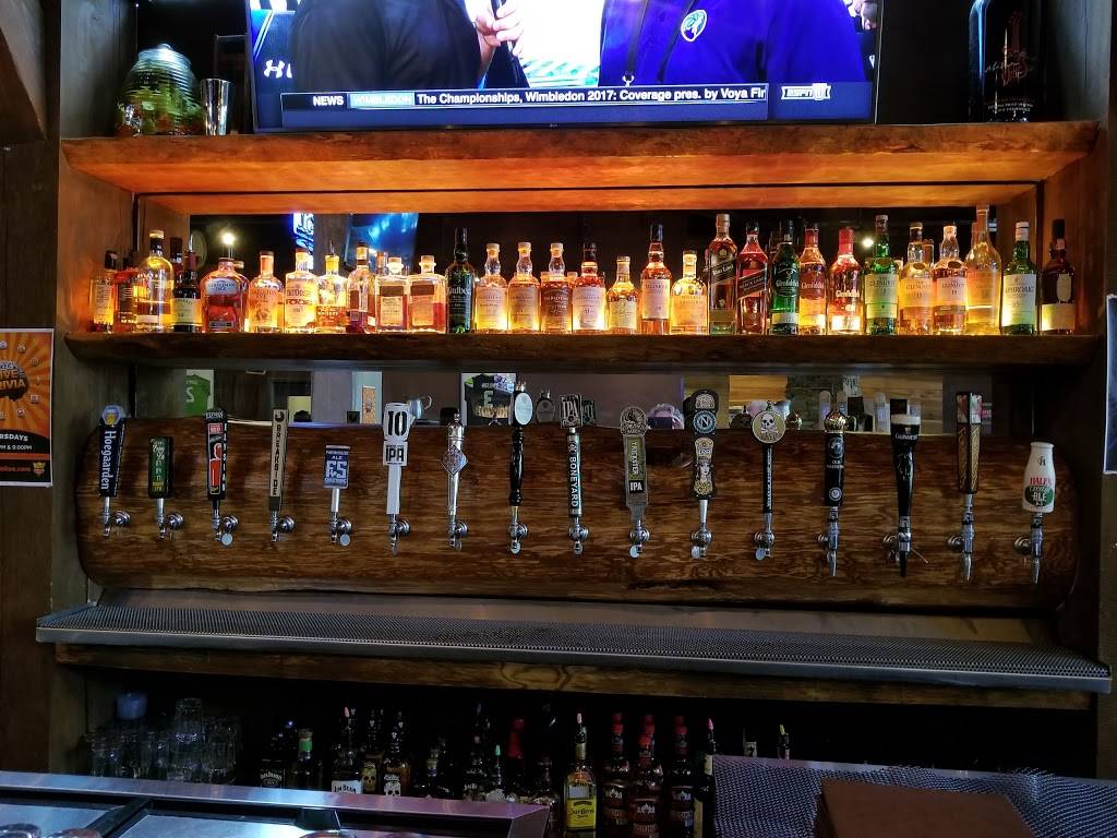 The Lodge Sports Grille | restaurant | 4209 SW Alaska St, Seattle, WA 98116, USA | 2063883337 OR +1 206-388-3337