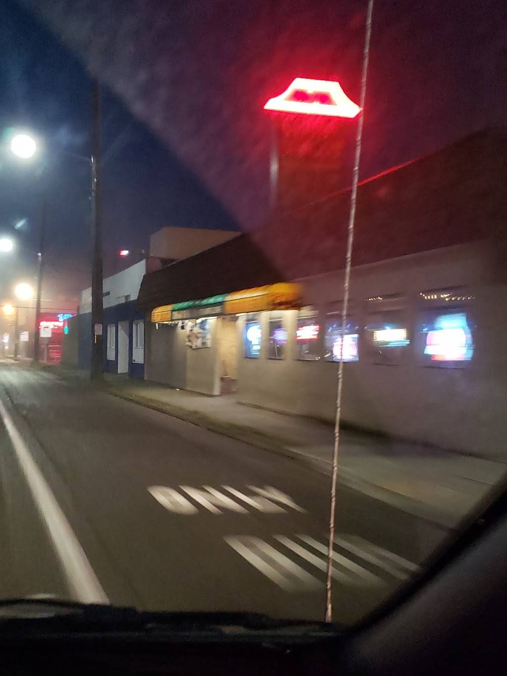 China Dragon | restaurant | 10119 Aurora Ave N, Seattle, WA 98133, USA | 2065245525 OR +1 206-524-5525