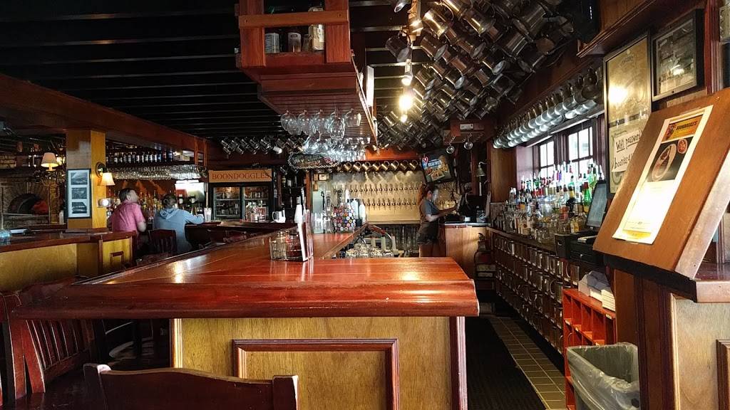 Boondoggles | meal takeaway | 4106 E NASA Pkwy, El Lago, TX 77586, USA | 2813262739 OR +1 281-326-2739