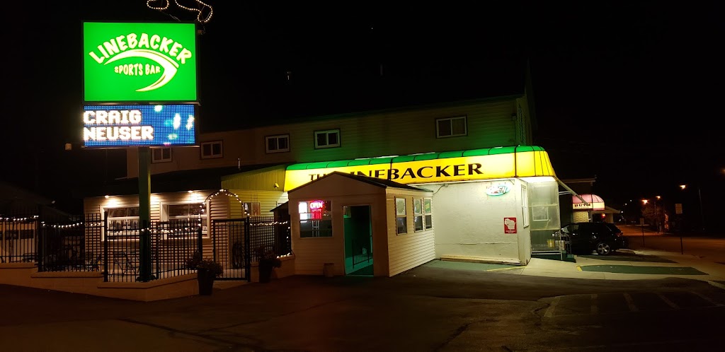 Linebacker | restaurant | 527 N 10th St, Manitowoc, WI 54220, USA | 9206826510 OR +1 920-682-6510