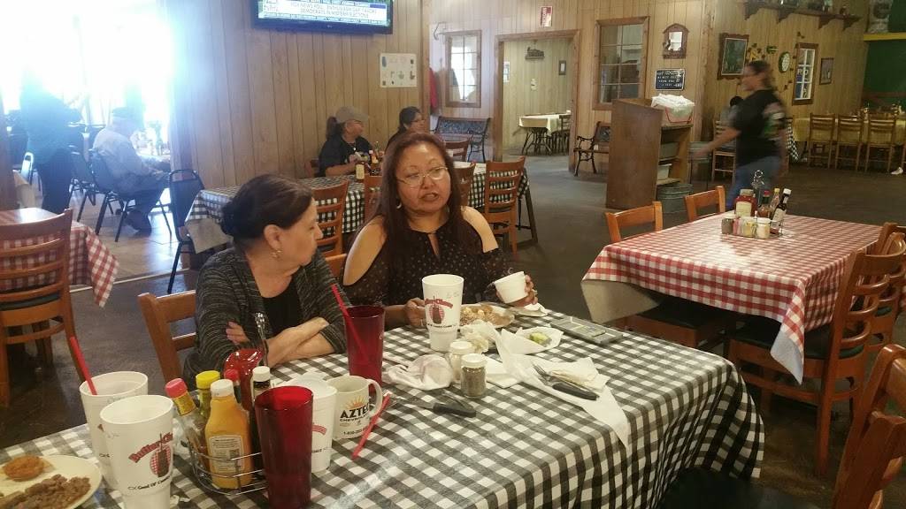 Butter Churn Restaurant | restaurant | 207 W Sinton St, Sinton, TX 78387, USA | 3613645900 OR +1 361-364-5900