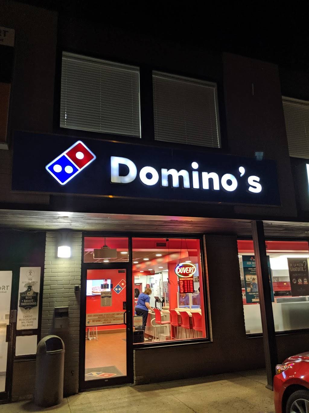 Dominos Pizza | meal delivery | 662 Boulevard Saint-Joseph unit b, Gatineau, QC J8Y 4A8, Canada | 8197711555 OR +1 819-771-1555