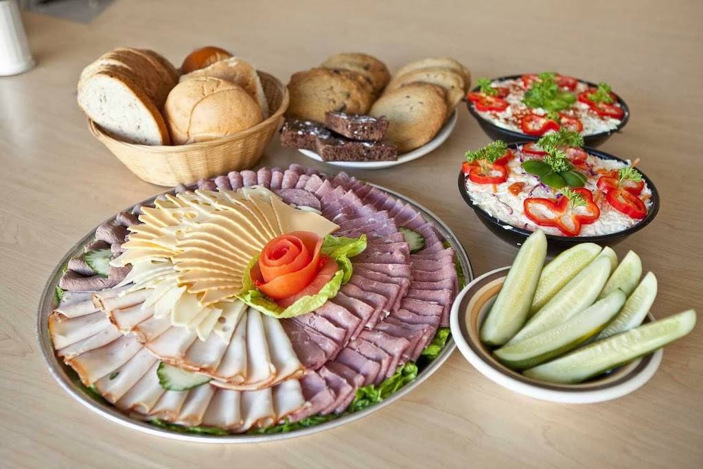 Mannys Coffee Shop & Deli | cafe | 1141 S Jefferson St, Chicago, IL 60607, USA | 3129392855 OR +1 312-939-2855