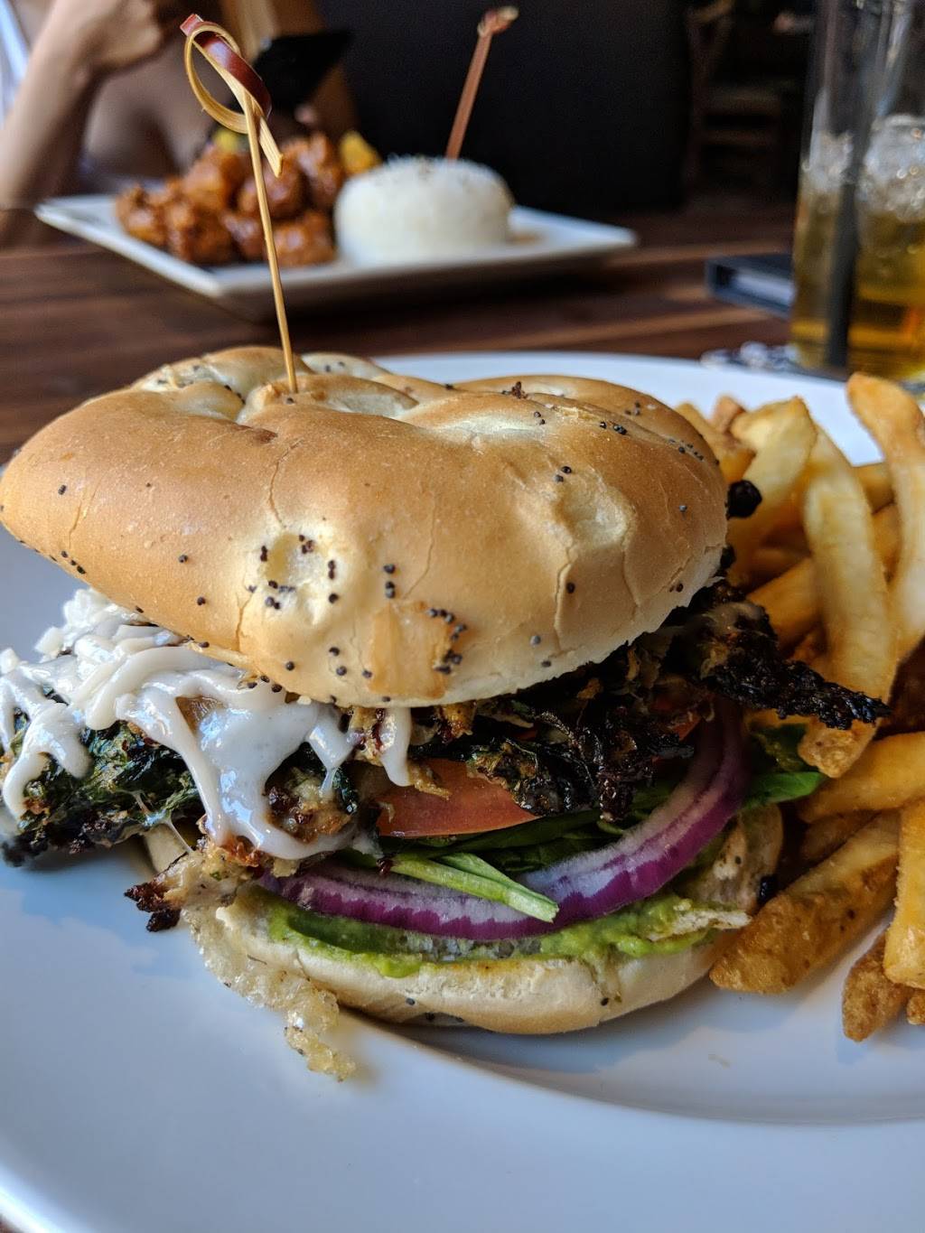 Yard House | restaurant | 1247 Rancho Vista Blvd Suite 1230, Palmdale, CA 93551, USA | 6612749271 OR +1 661-274-9271