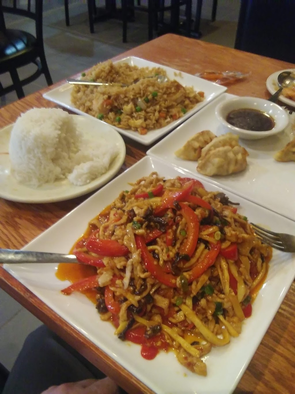 Yuan Mei Asian Noodle Chinese style | restaurant | 2370 Hillcrest Rd unit b, Mobile, AL 36695, USA | 2512177932 OR +1 251-217-7932