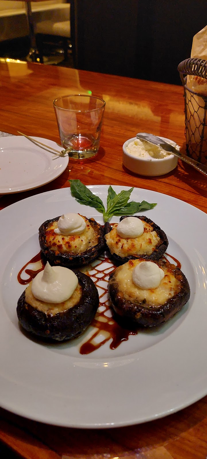 Alder & Birch | restaurant | 4500 W Tropicana Ave, Las Vegas, NV 89103, USA | 7023657111 OR +1 702-365-7111