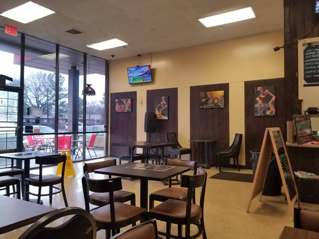 Smooth Living | restaurant | 1263 Winchester Rd, Memphis, TN 38116, USA | 9013082994 OR +1 901-308-2994