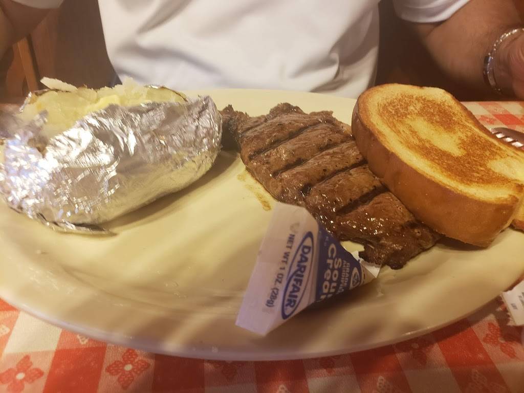 Kens Bar-B-Que | restaurant | 1659 US-90, Lake City, FL 32055, USA | 3867525919 OR +1 386-752-5919