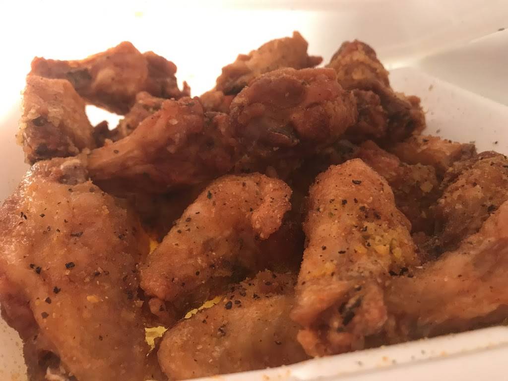 Wide World of Wings | restaurant | 2899 Evans Mill Rd, Lithonia, GA 30038, USA | 7704840500 OR +1 770-484-0500