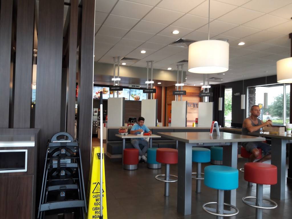 McDonalds | restaurant | 7055 Narcoossee Rd, Orlando, FL 32822, USA | 4072184031 OR +1 407-218-4031