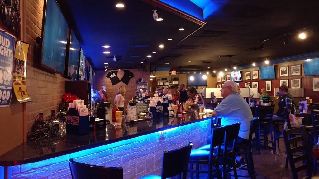 Detroit Burger Bar | restaurant | 32350 W 8 Mile Rd, Farmington Hills, MI 48336, USA | 2489876095 OR +1 248-987-6095