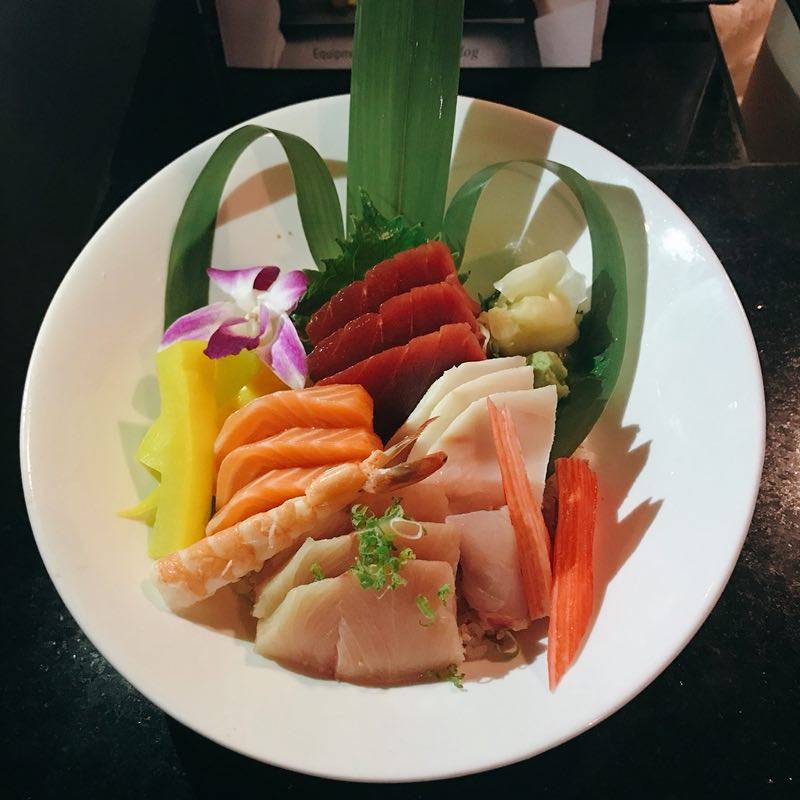 MOKO Japanese Steakhouse | restaurant | 2060 Woodbury Ave, Newington, NH 03801, USA | 6033747000 OR +1 603-374-7000