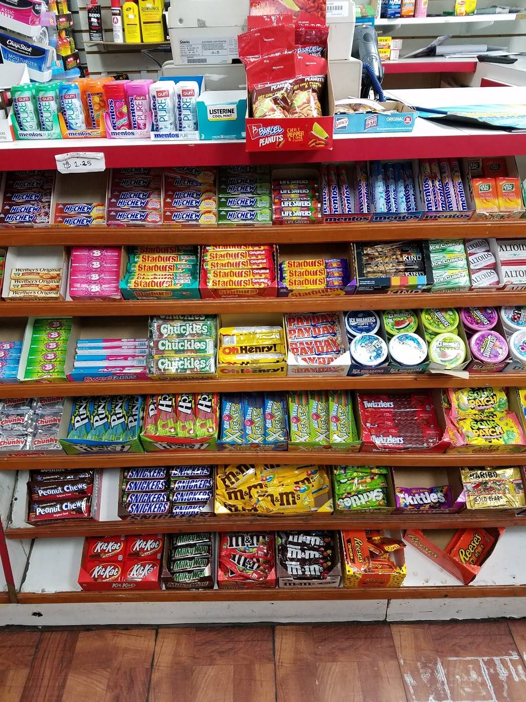 Main Street Deli | restaurant | 249 Main St, Staten Island, NY 10307, USA | 7183171170 OR +1 718-317-1170