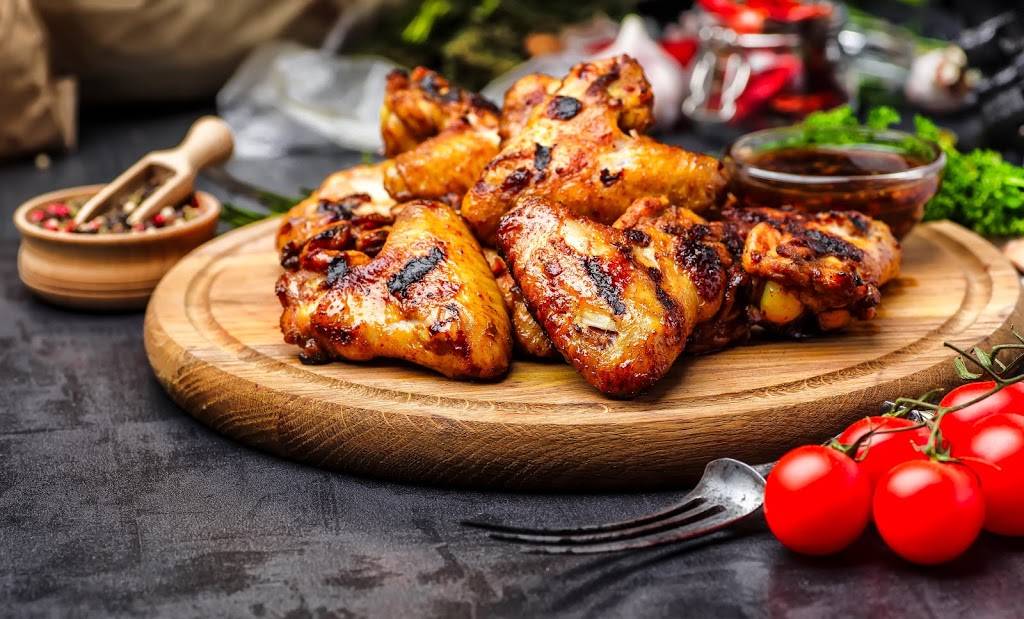 Wingtopia | restaurant | 1105 Main St Suite 301, Forest Park, GA 30297, USA | 4704282248 OR +1 470-428-2248