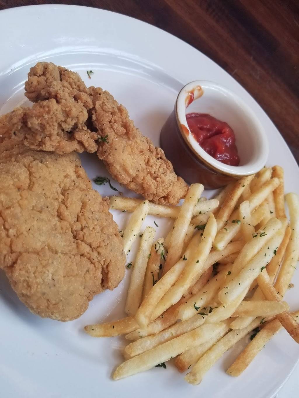 Downtown Club | restaurant | 2120 Kern St, Fresno, CA 93721, USA | 5593751367 OR +1 559-375-1367