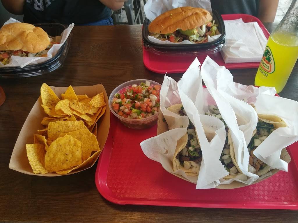 Taco Urbano | restaurant | 1204, 151-A North Ave, Villa Park, IL 60181, USA | 6303595295 OR +1 630-359-5295