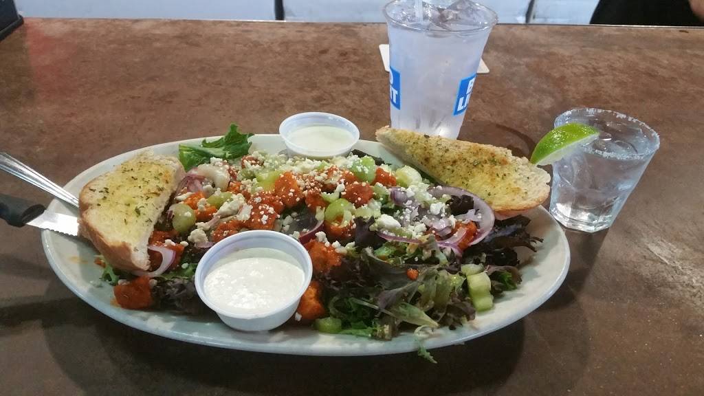 Schooners Patio Grille | restaurant | 22903 Soledad Canyon Rd, Santa Clarita, CA 91350, USA | 6613884765 OR +1 661-388-4765