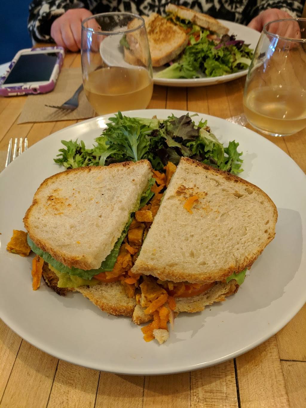 Whole Harvest | restaurant | 5 Caroline St, Saratoga Springs, NY 12866, USA | 5185845100 OR +1 518-584-5100