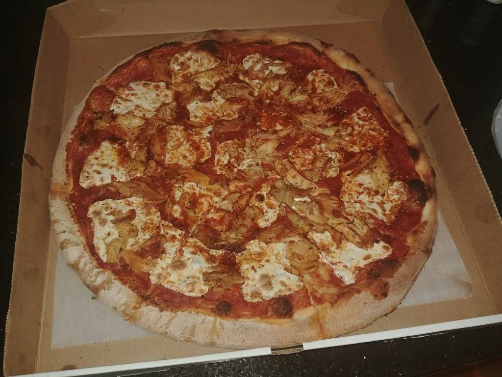 JT Straws Pizza & Barbeque | restaurant | 124 Lincoln Ave, Hawthorne, NJ 07506, USA | 9736366626 OR +1 973-636-6626