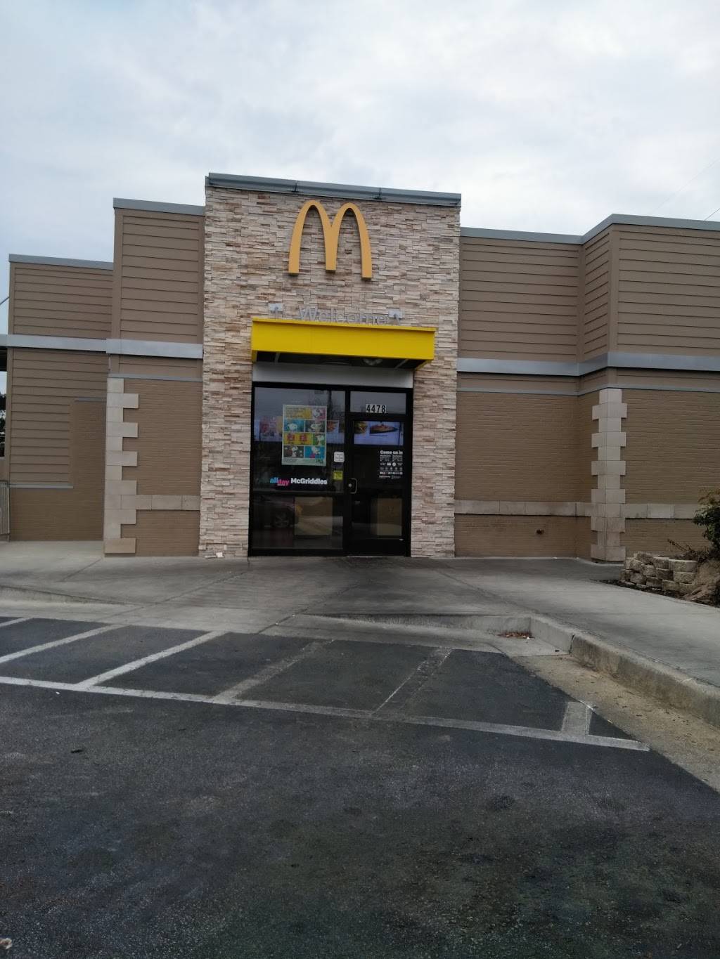 McDonalds | cafe | 4478 Columbia Rd, Martinez, GA 30907, USA | 7068607949 OR +1 706-860-7949