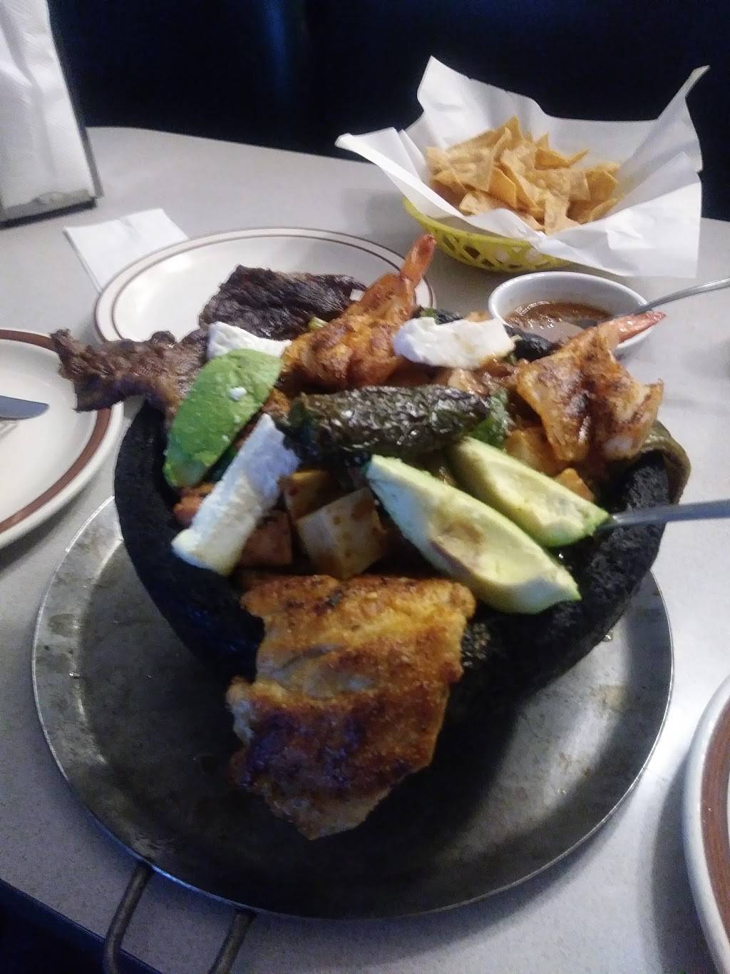 La Sirena Restaurant | restaurant | 4226 E Olympic Blvd, Los Angeles, CA 90023, USA | 3232660278 OR +1 323-266-0278