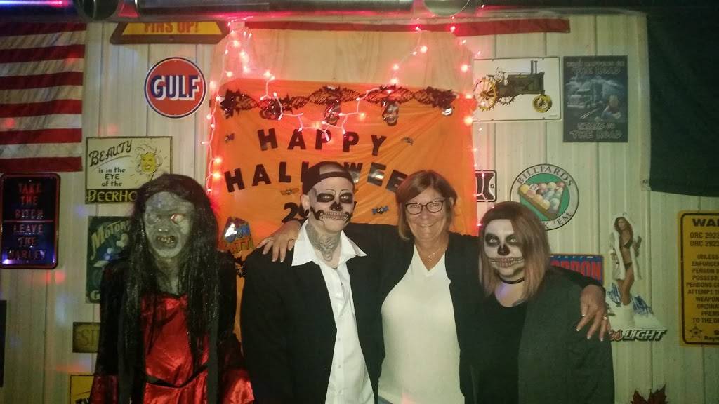 Dave & Debs Place | restaurant | 1814 Lisbon St, East Liverpool, OH 43920, USA | 3303853708 OR +1 330-385-3708