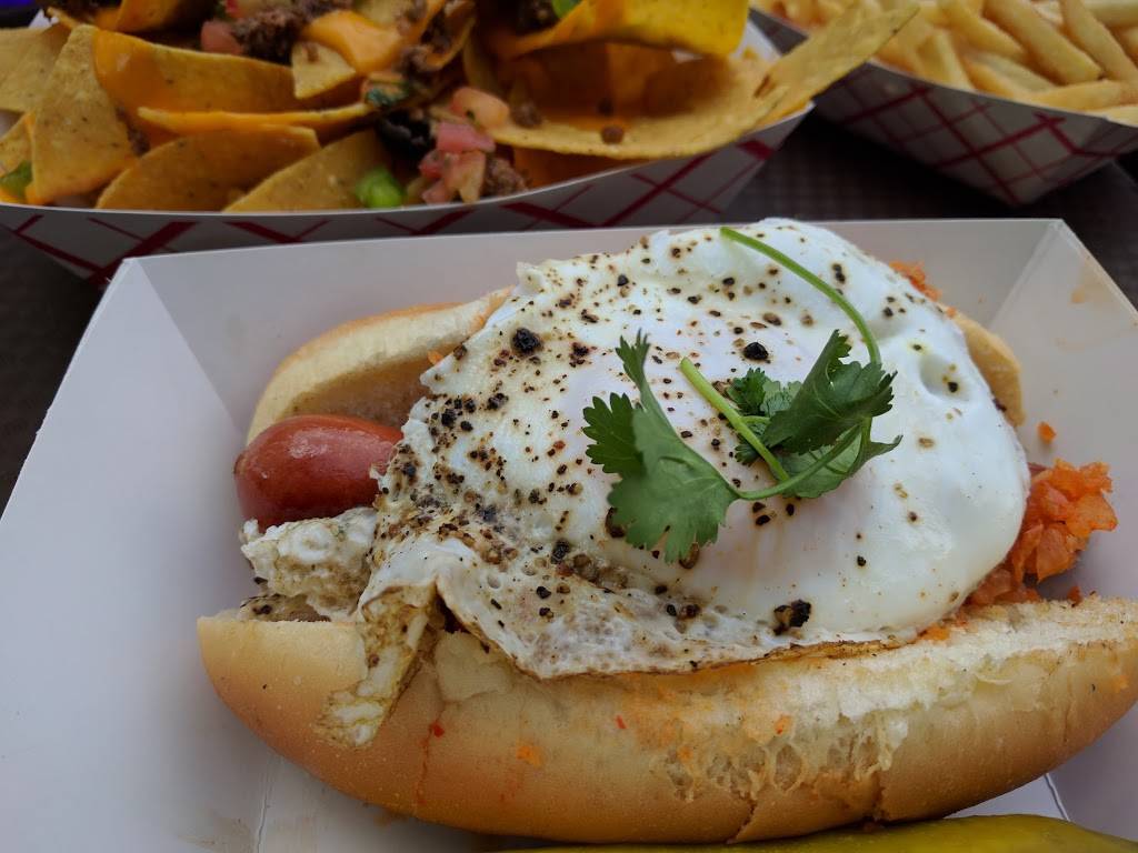 Sandcastle | restaurant | 4955 W Lake Nokomis Pkwy, Minneapolis, MN 55417, USA | 6127210756 OR +1 612-721-0756