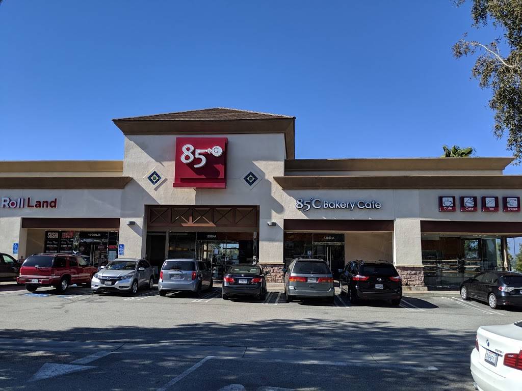 85C Bakery Cafe - Chino Hills | bakery | 12959 Peyton Dr, Chino Hills, CA 91709, USA | 9095911185 OR +1 909-591-1185
