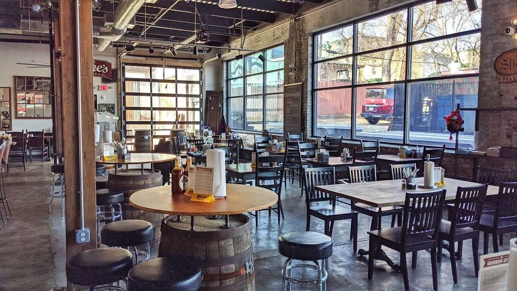 Dekes Garage Roadhouse BBQ | restaurant | 137 Berkley St Suite B, Philadelphia, PA 19144, USA | 2153107427 OR +1 215-310-7427