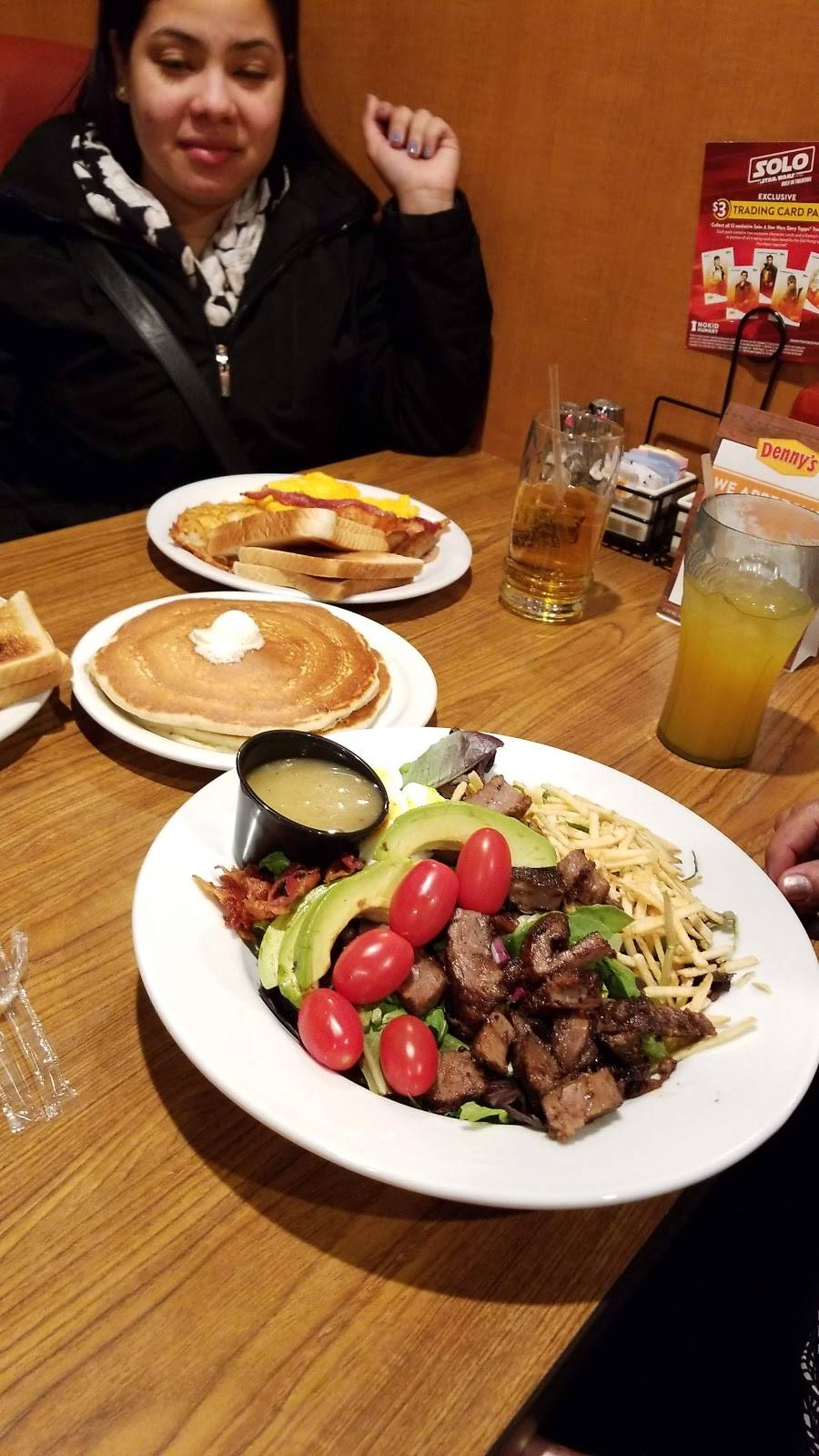 Dennys | restaurant | Interstate 95, 322 S Frontage Rd, New London, CT 06320, USA | 8604403200 OR +1 860-440-3200