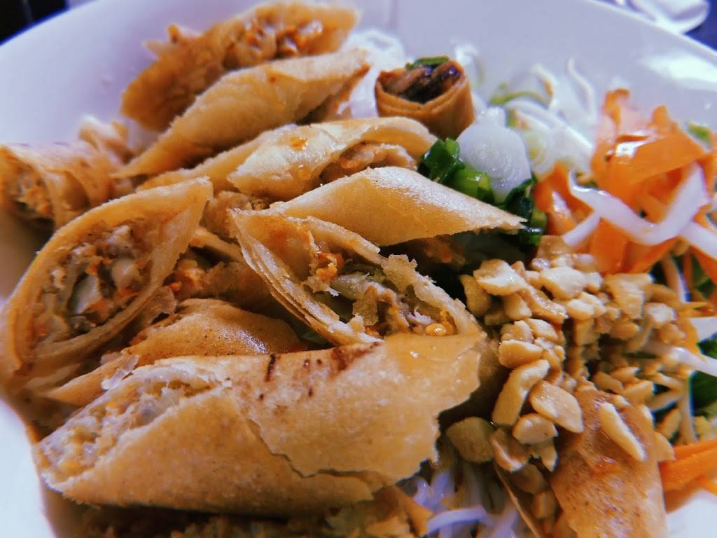 Phở King | restaurant | 1217 S Waldron Rd, Fort Smith, AR 72903, USA | 4794346882 OR +1 479-434-6882