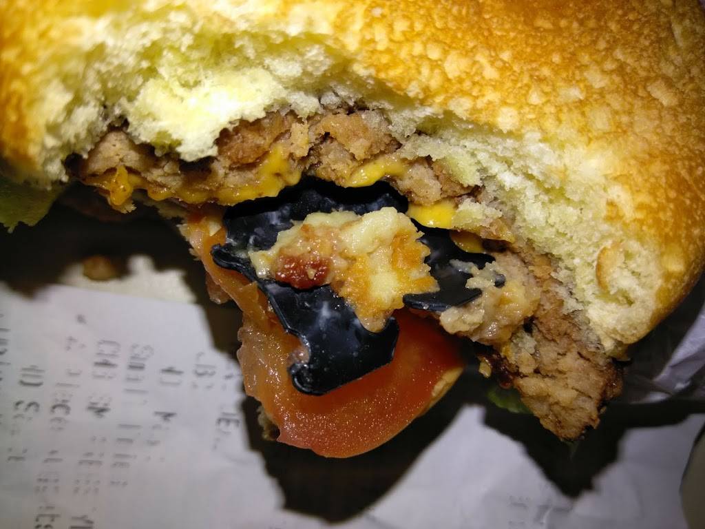 Wendys | restaurant | 8009 W Florissant Ave, St. Louis, MO 63136, USA | 3143830574 OR +1 314-383-0574