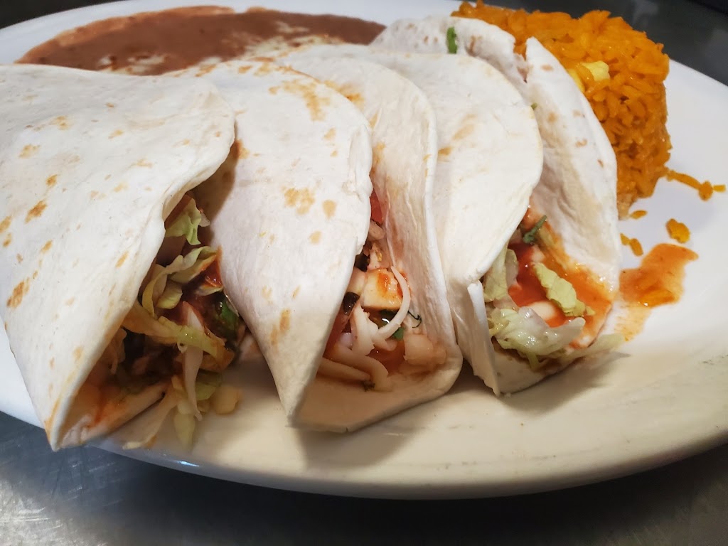 Primos Tacos & Bar | restaurant | 2092 NY-302, Circleville, NY 10919, USA | 8456097036 OR +1 845-609-7036