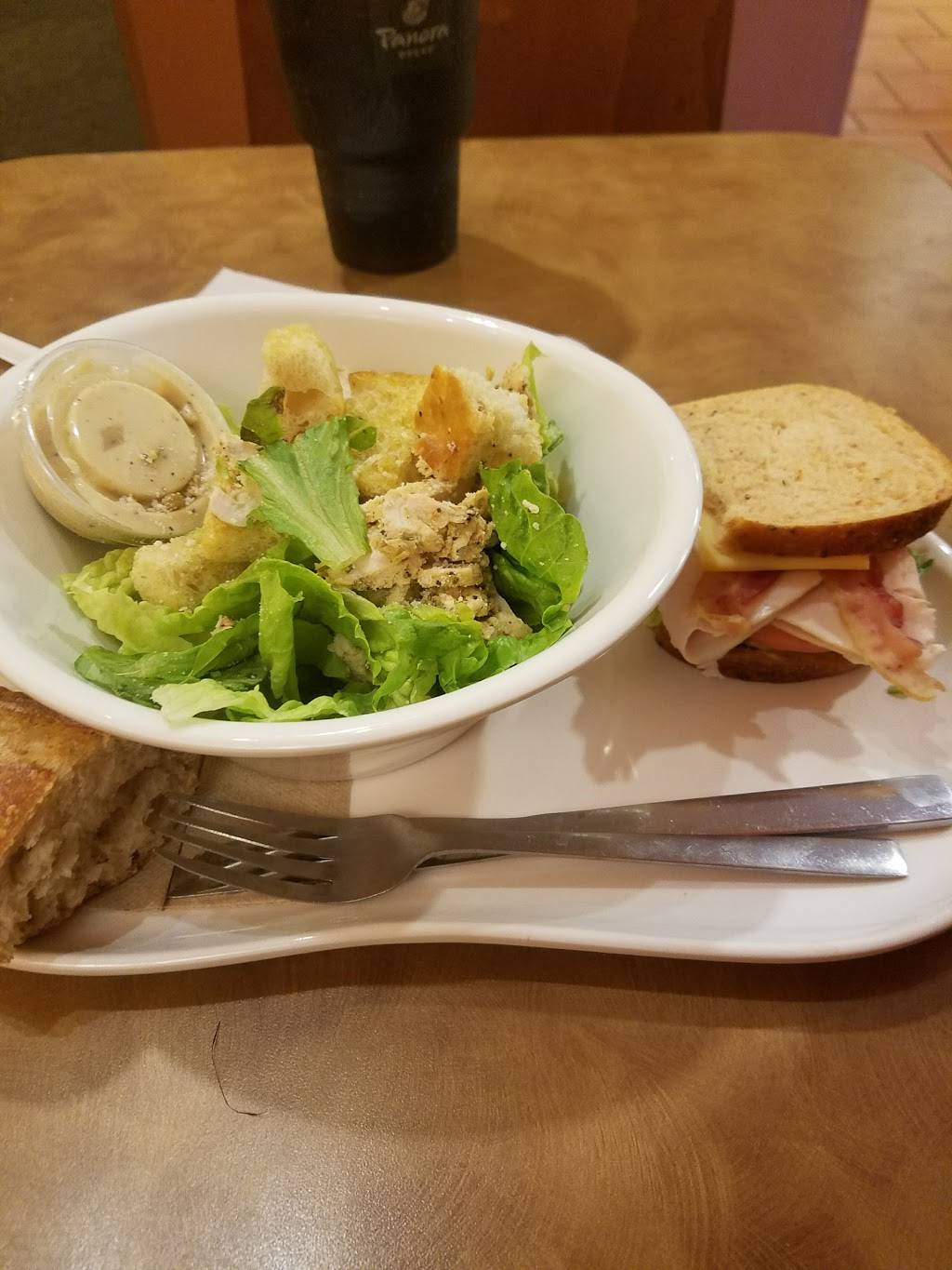 Mitchs | restaurant | 529 E Main St, Rochester, NY 14604, USA | 5855467030 OR +1 585-546-7030