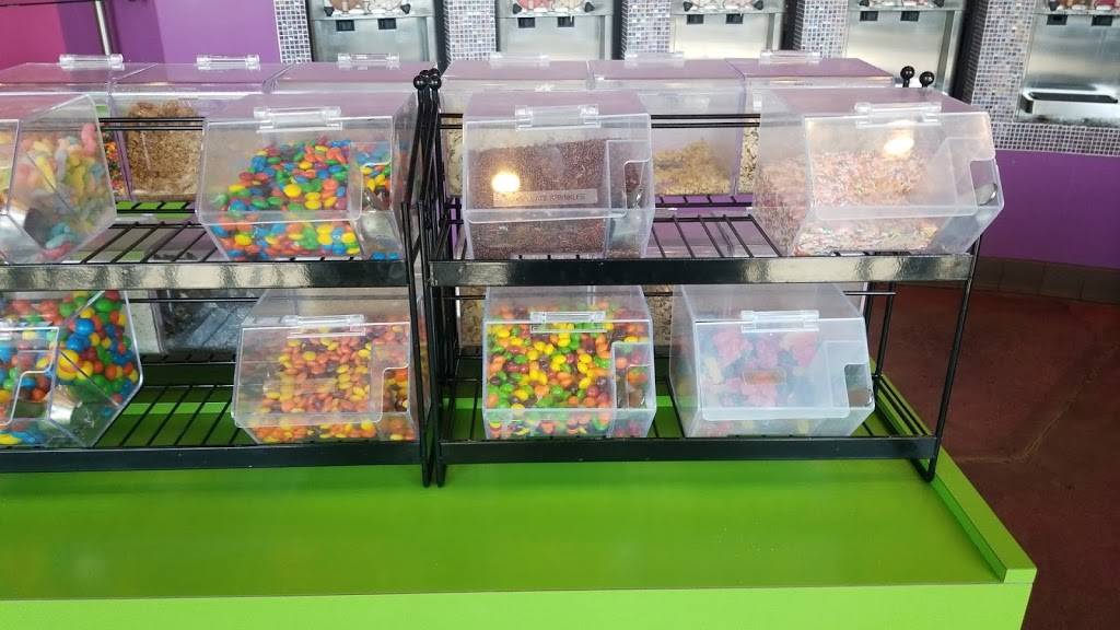 Yolicious Frozen Yogurts | restaurant | 11211 NE Fourth Plain Blvd, Vancouver, WA 98662, USA | 3608965770 OR +1 360-896-5770