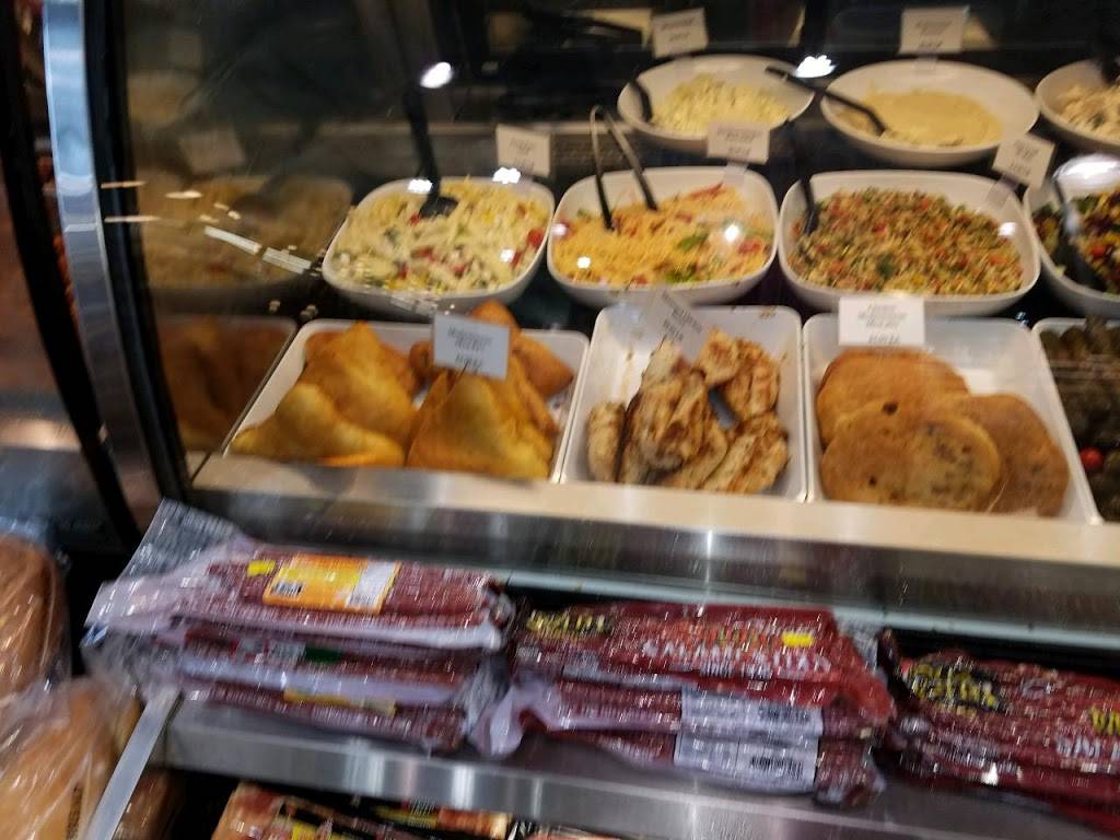 Jonnas Market | meal takeaway | 1455 N Michigan Ave #100, Howell, MI 48843, USA | 5175458000 OR +1 517-545-8000