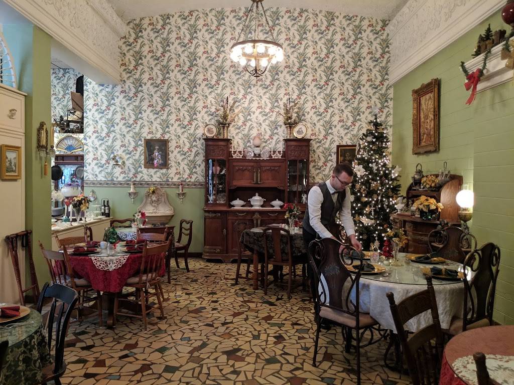 Mary Margarets Tea & Biscuit | restaurant | 10 Polk St, Arcadia, FL 34266, USA | 8634940615 OR +1 863-494-0615