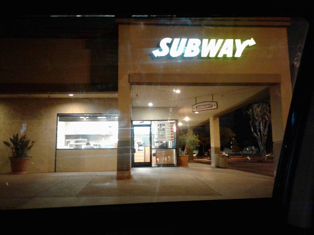 Subway Restaurants | restaurant | 8449 Laurel Canyon Blvd, Sun Valley, CA 91352, USA | 8187681094 OR +1 818-768-1094