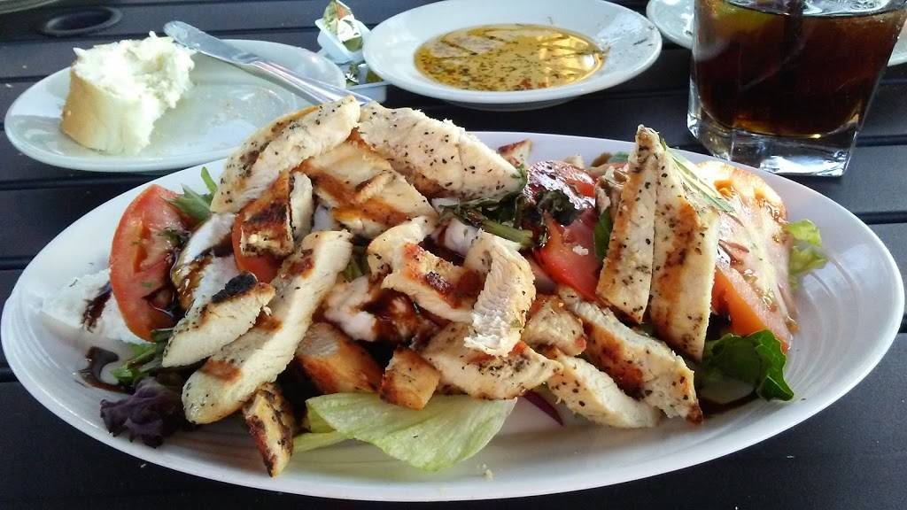 Sabatinos North Italian Restaurant | restaurant | 1 E Broadway, Derry, NH 03038, USA | 6034327999 OR +1 603-432-7999