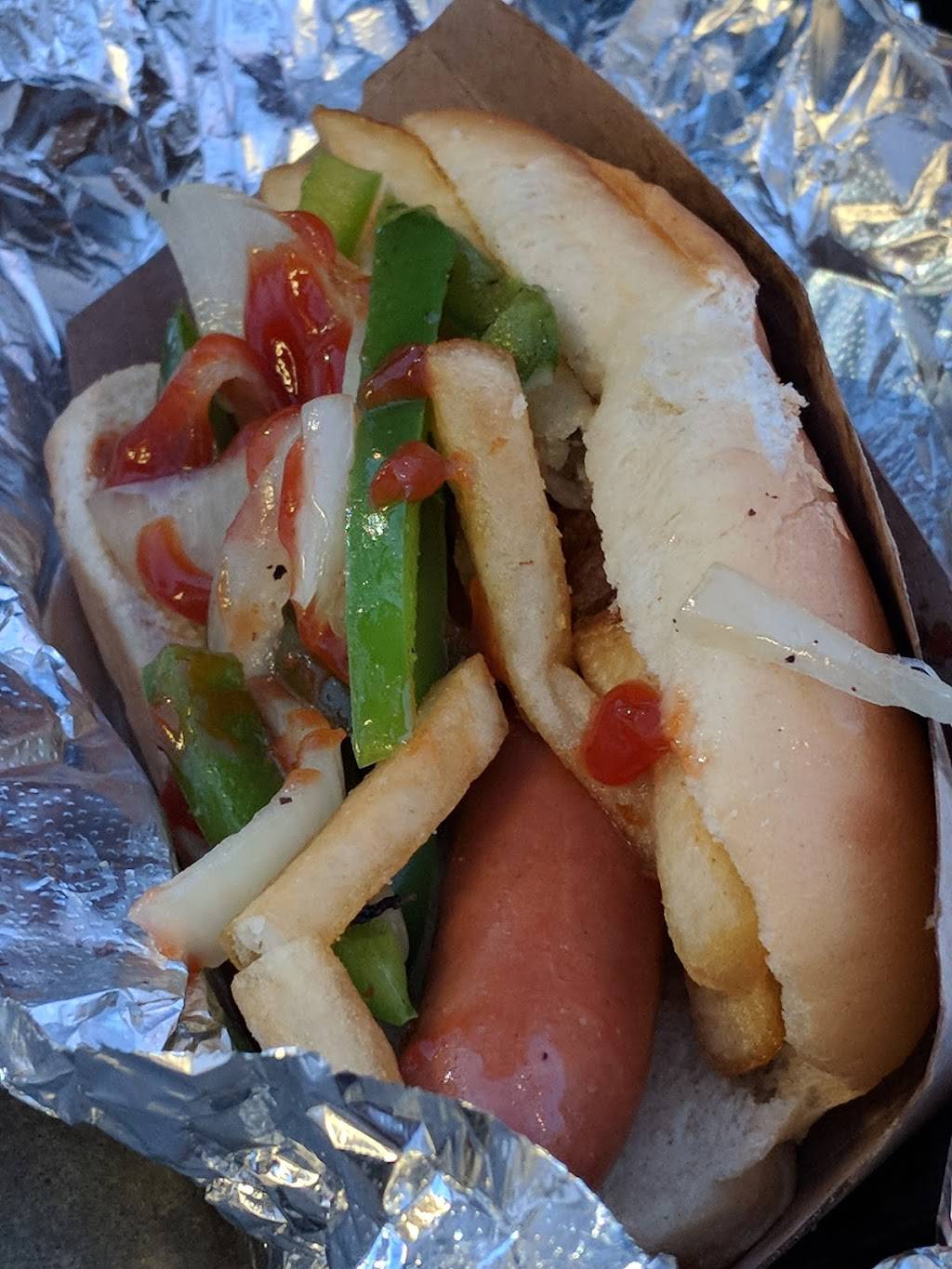 Frank N Fries | restaurant | 3201 E Anaheim St, Long Beach, CA 90804, USA | 5624945588 OR +1 562-494-5588