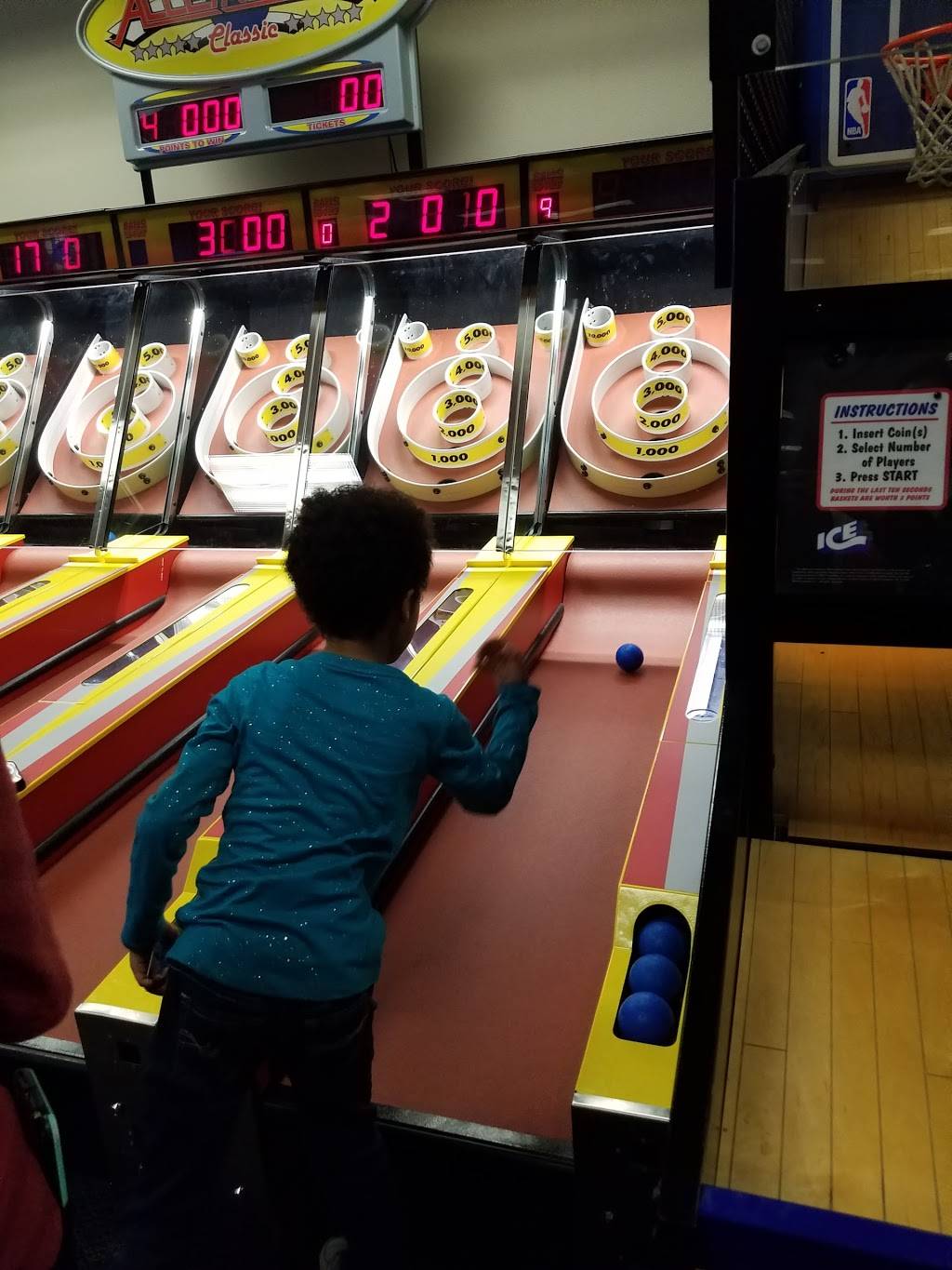 Chuck E. Cheeses | restaurant | 2303 E Central Texas Expy, Killeen, TX 76541, USA | 2546901400 OR +1 254-690-1400