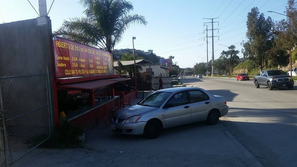 Los Pinches Tacos | restaurant | El Cortez, 22190 Tijuana, B.C., Mexico | 016641543115 OR +52 664 154 3115