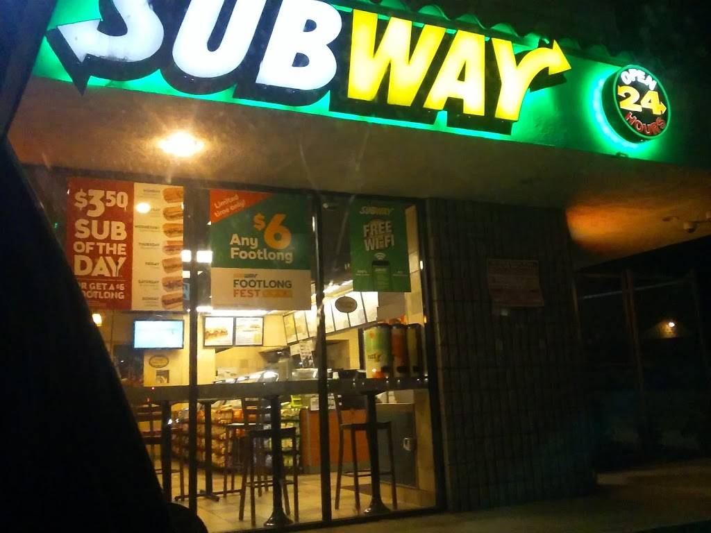 Subway Restaurants | restaurant | 13575 Glenoaks Blvd, Sylmar, CA 91342, USA | 8183623430 OR +1 818-362-3430