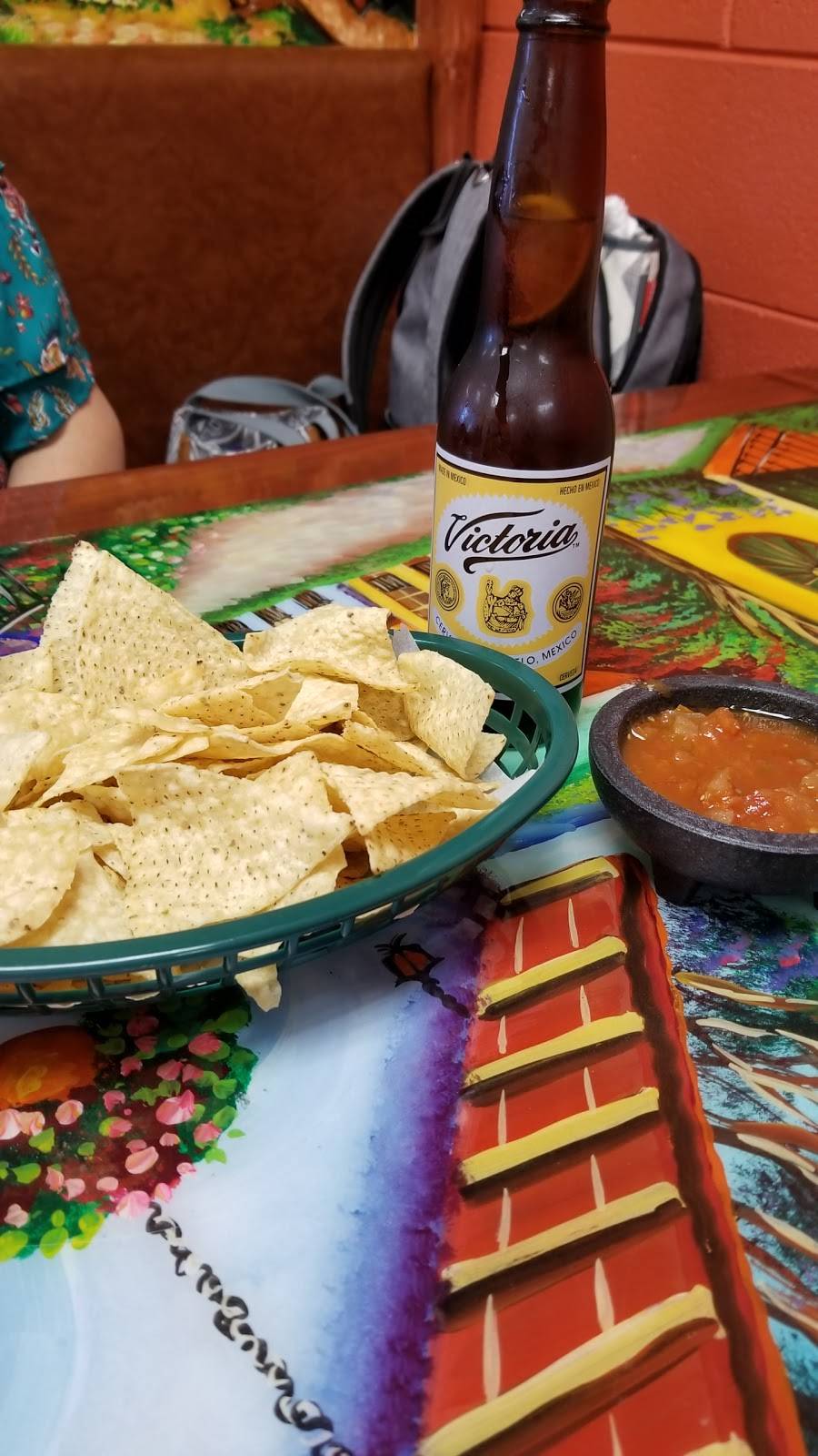 El Tapatio | bakery | 1638 University Ave, Green Bay, WI 54302, USA | 9204301442 OR +1 920-430-1442