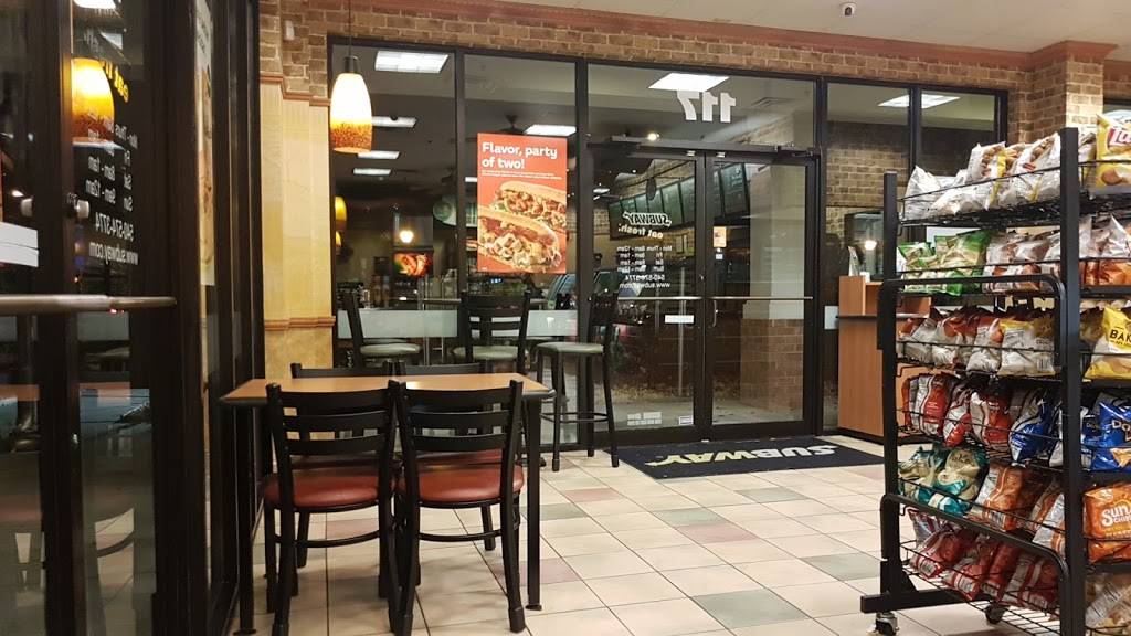 Subway | restaurant | 865 Port Republic Rd, Harrisonburg, VA 22801, USA | 5405743774 OR +1 540-574-3774