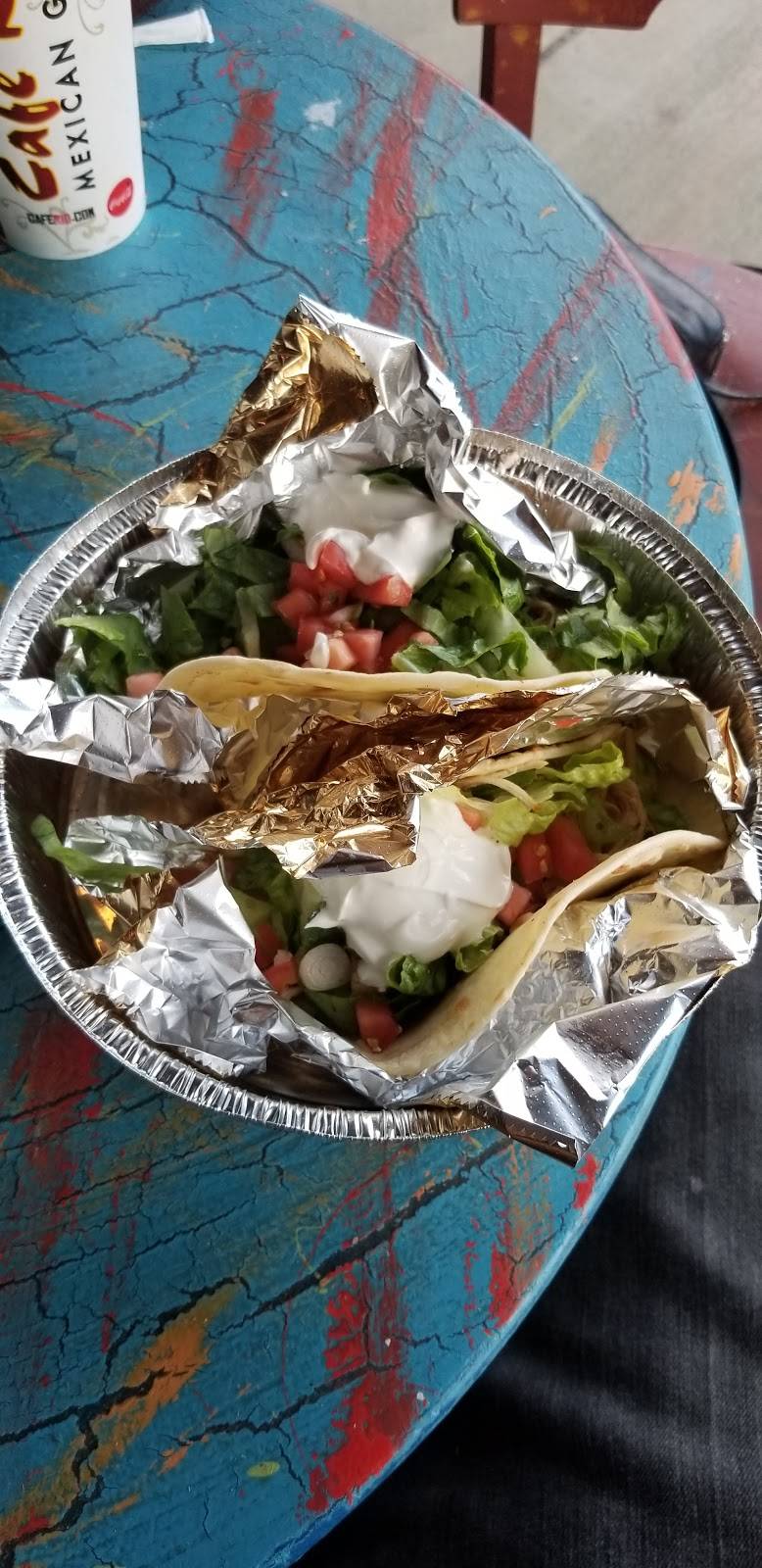 Cafe Rio Mexican Grill | restaurant | 20680 Seneca Meadows Pkwy, Germantown, MD 20876, USA | 3015280200 OR +1 301-528-0200